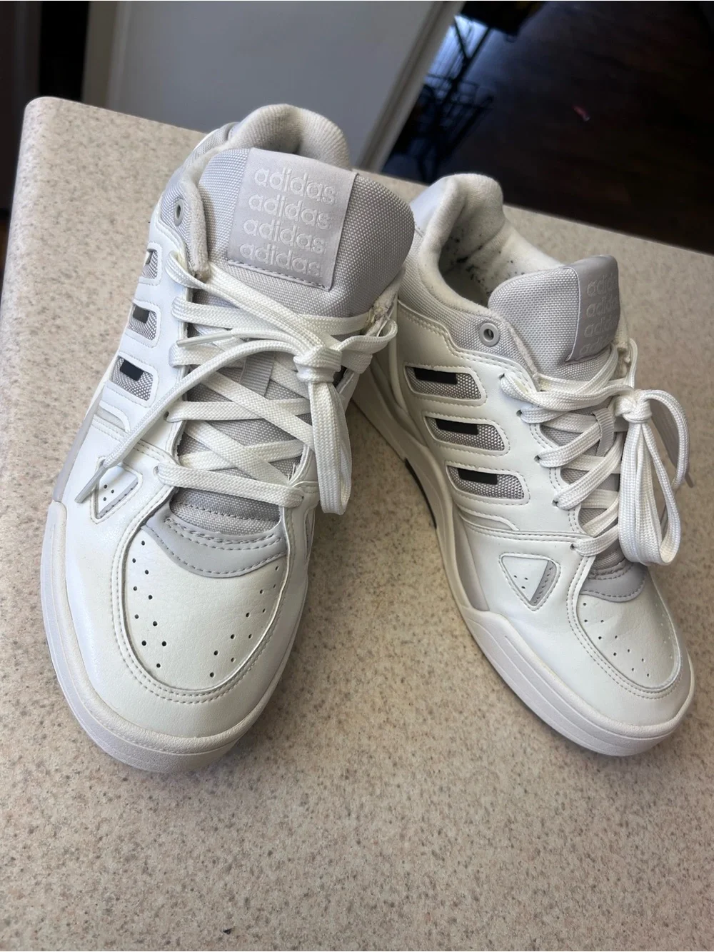 adidas White Leather Casual Trainer Sneakers